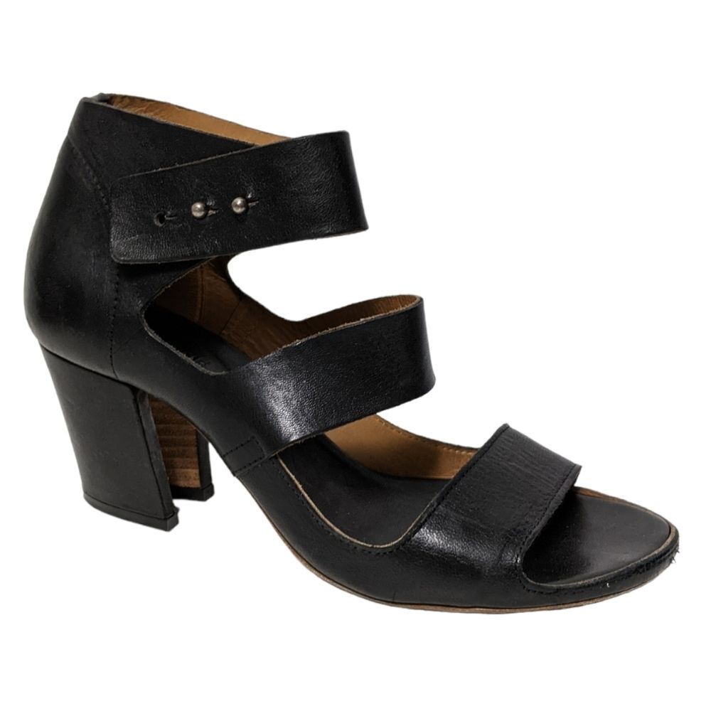 VIC MATIE Strapped Ankle Wrap Heeled Sandals 37